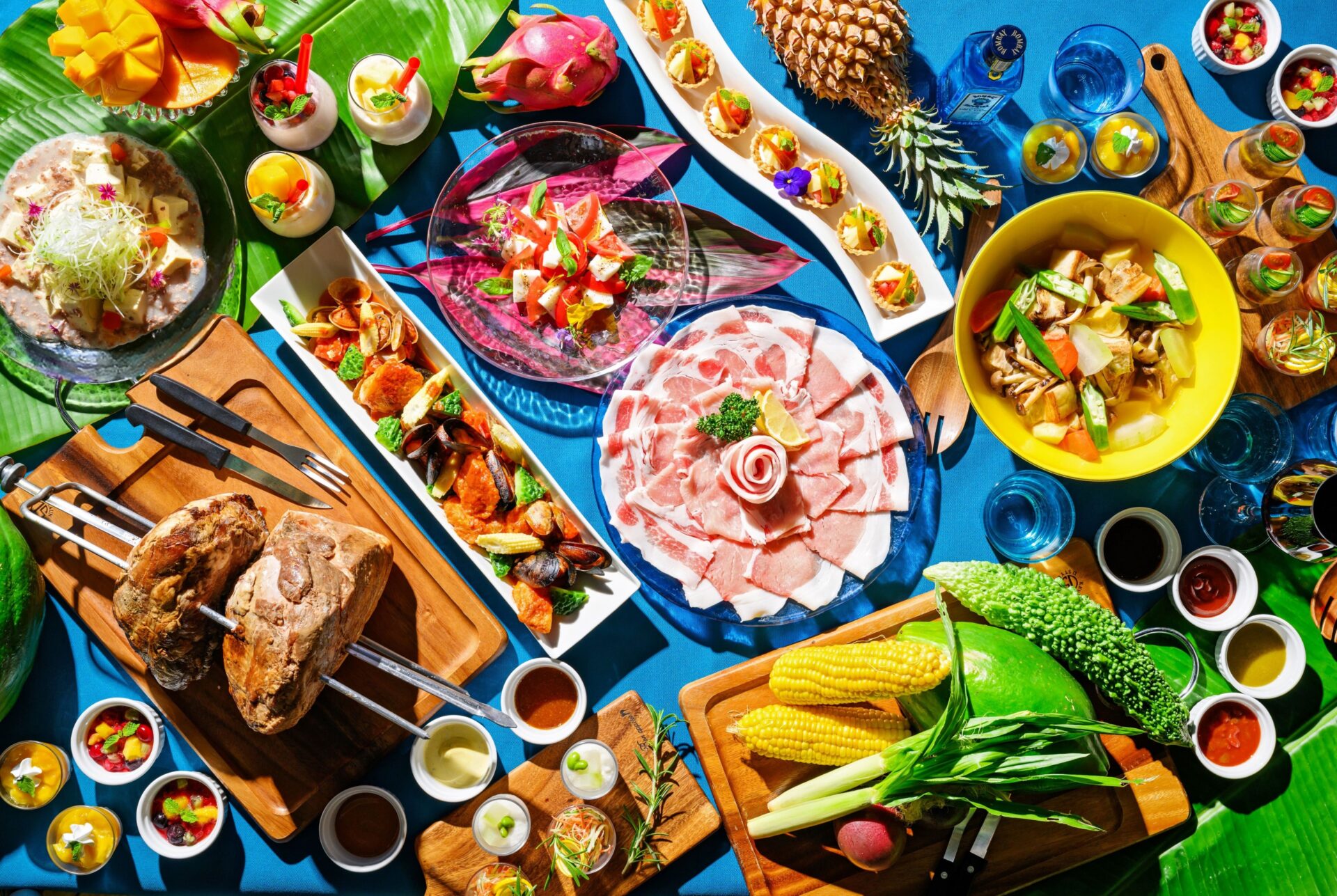 【7,8月限定】Superior Roomで過ごす感性を彩る沖縄旅<夕朝食付・ラウンジフリーフロー>